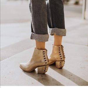 MATISSE Gold Ankle Boots